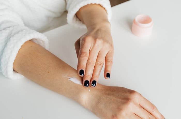 Kenapa Kulit Kadang Terlihat Lebih ‘Rewel’ Saat Skincare Sudah Cocok?