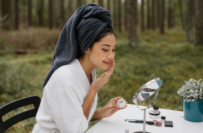 Mencoba Menggunakan Produk yang Sama di Kondisi Ruangan Berbeda